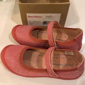 Hanna Andersson Elise pink glitter size 12 shoes.